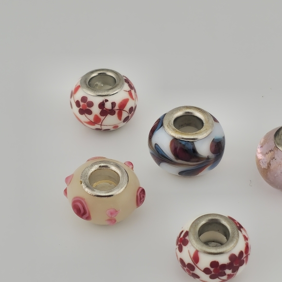 Lot of 6 Lampwork Murano Glass Beads Floral Swirl Pink White Charm Silver Cores - Picture 6 of 8
